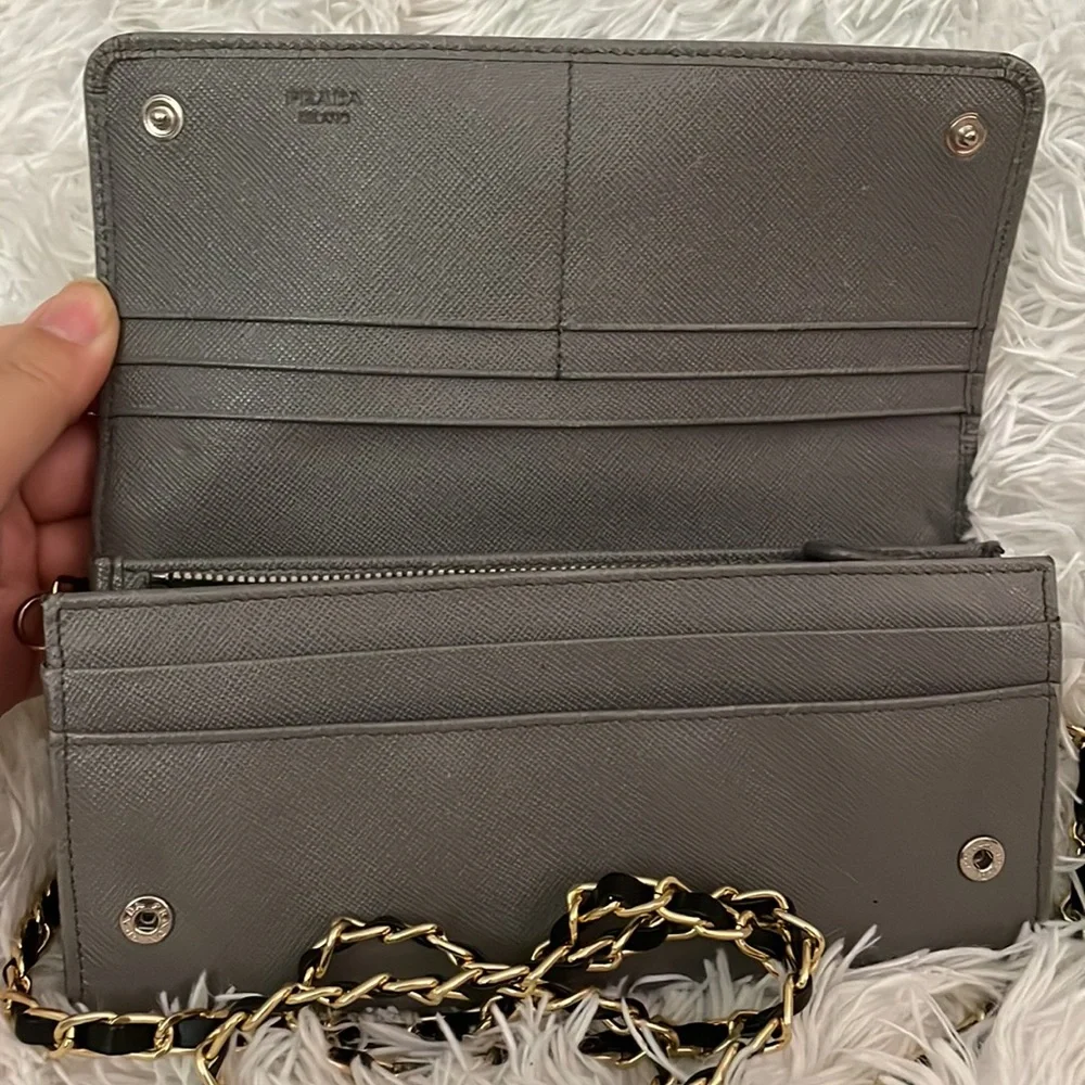 PRADA WOC - Picture 6 of 7